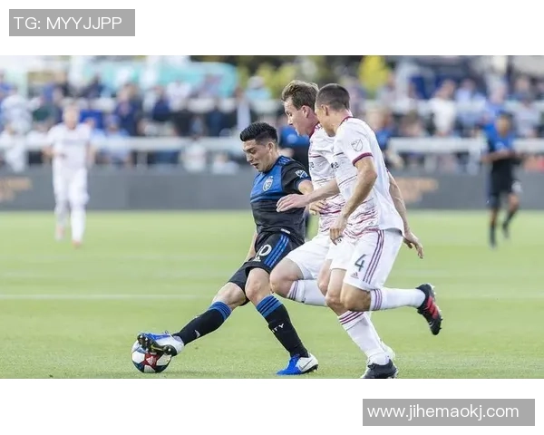 曼联与盐湖城精彩对决视频回顾全场精彩瞬间与赛后分析 曼联与盐湖城精彩对决视频回顾全场精彩瞬间与赛后分析